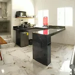 Loft Soliman - Netflix - Hbo - Near Market 28 - Downtown