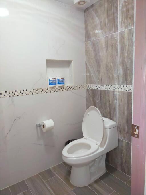 Loft Soliman - Netflix - Hbo - Near Market 28 - Downtown *